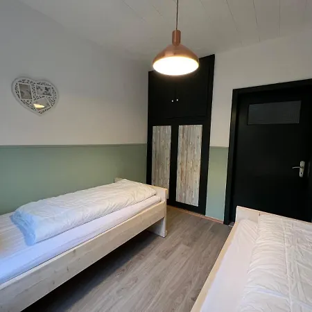 Platell Ferienhaeuser Harz Semesterbostad *